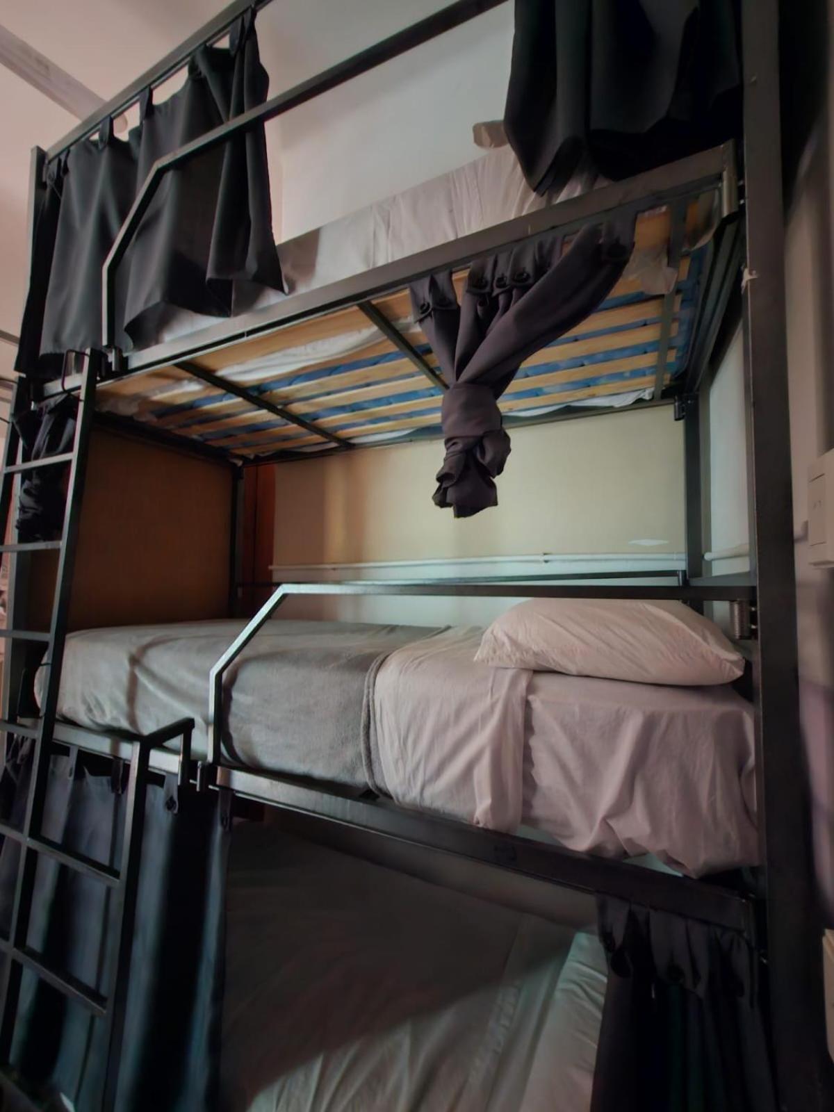 Why Not Nueva Cordoba Hostel Ngoại thất bức ảnh