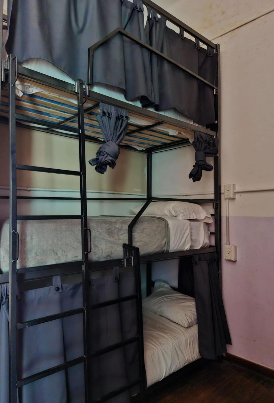 Why Not Nueva Cordoba Hostel Ngoại thất bức ảnh